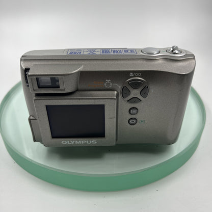 Olympus C-300 Zoom Digital Camera 3.0MP Megapixel 2.8x Optical Zoom-Silver # 9694