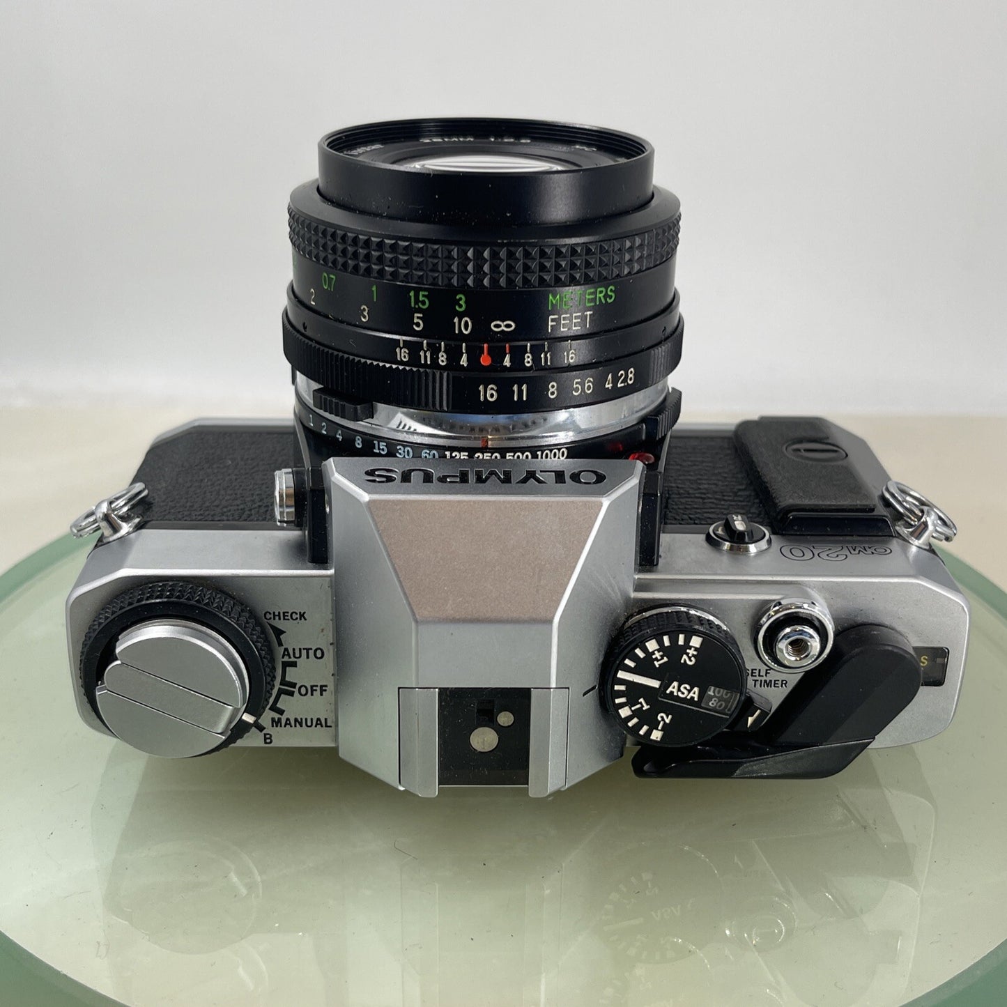 Olympus Om20 35mm slr film camera With Vivitar 28mm 1:2.8  Lens SERVICED  #6206
