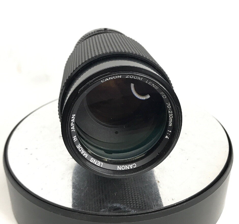Canon FD Zoom 70-210mm F4 with Converter(not included) even Digital. Working#6495