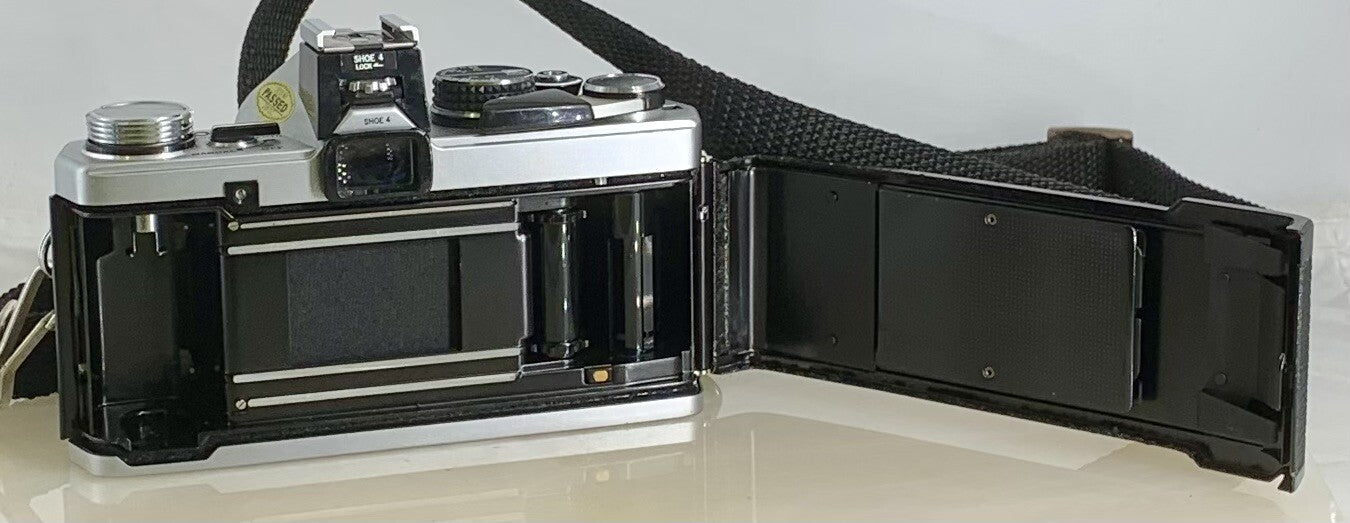 Olympus OM-2N MD 35mm Film SLR Manual Camera+Olympus 50mm F/1.8 Zuiko Lens #3079