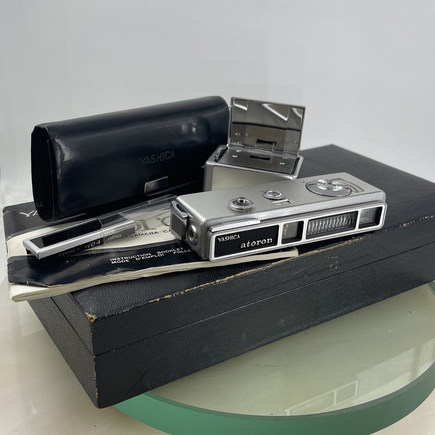 Yashica Atoron ULTRA Miniature Camera + BAG Bag + Case+Filters Shutter works 4830