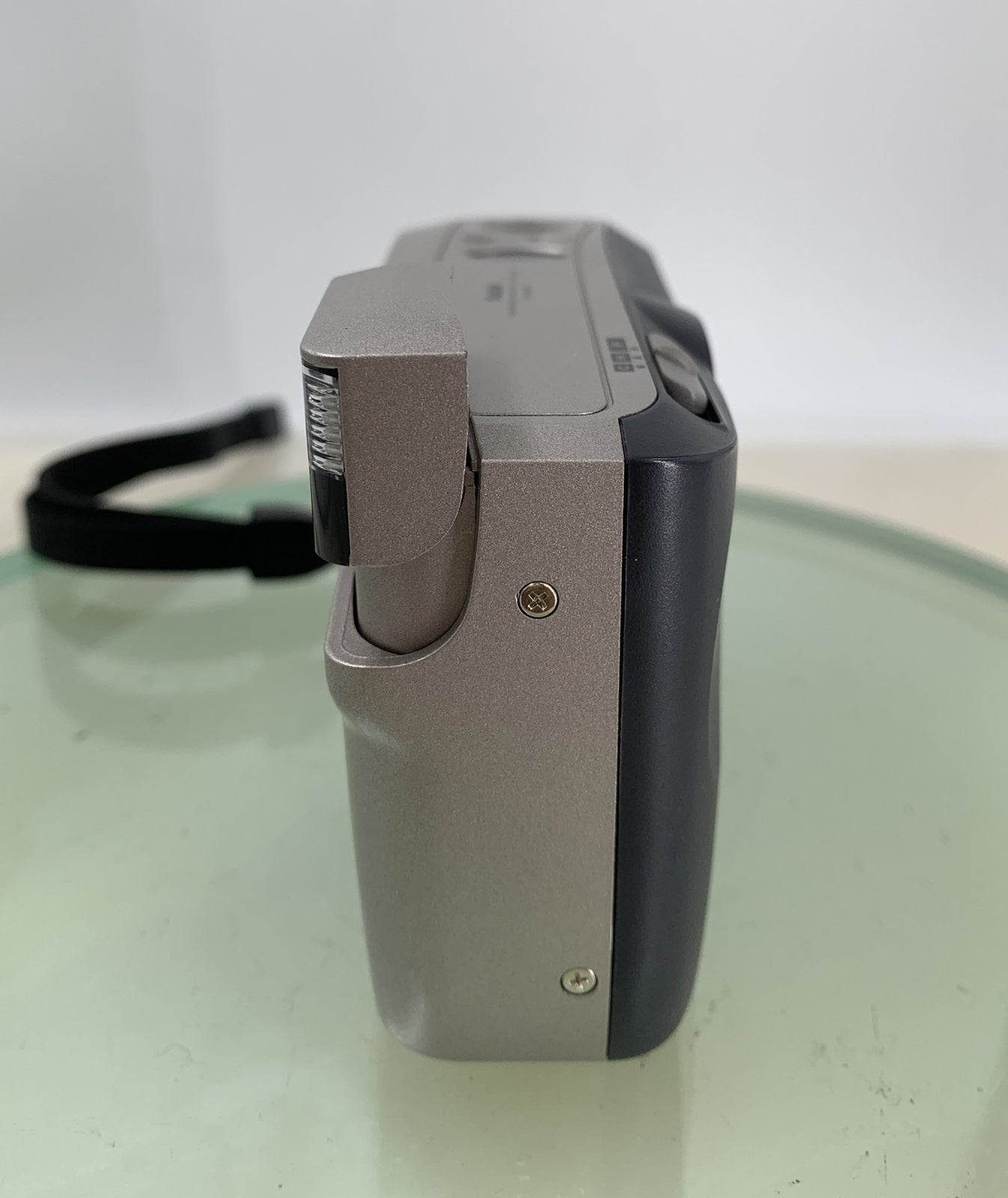 Kodak Advantix F350 SILVER CAMERA WITHOUT BATTERY - TESTED - 8392