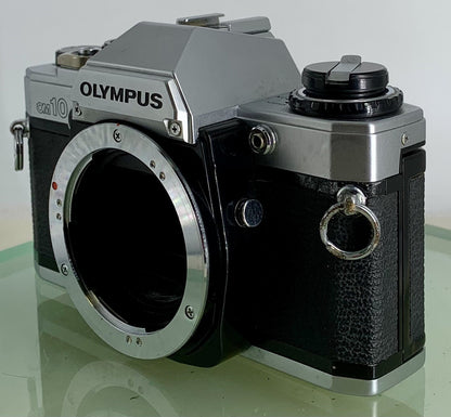 *SERVICED*Olympus OM10 35mm Film SLR Manual Camera+ OM 135 F3.5 Zuiko Lens+FLASH6