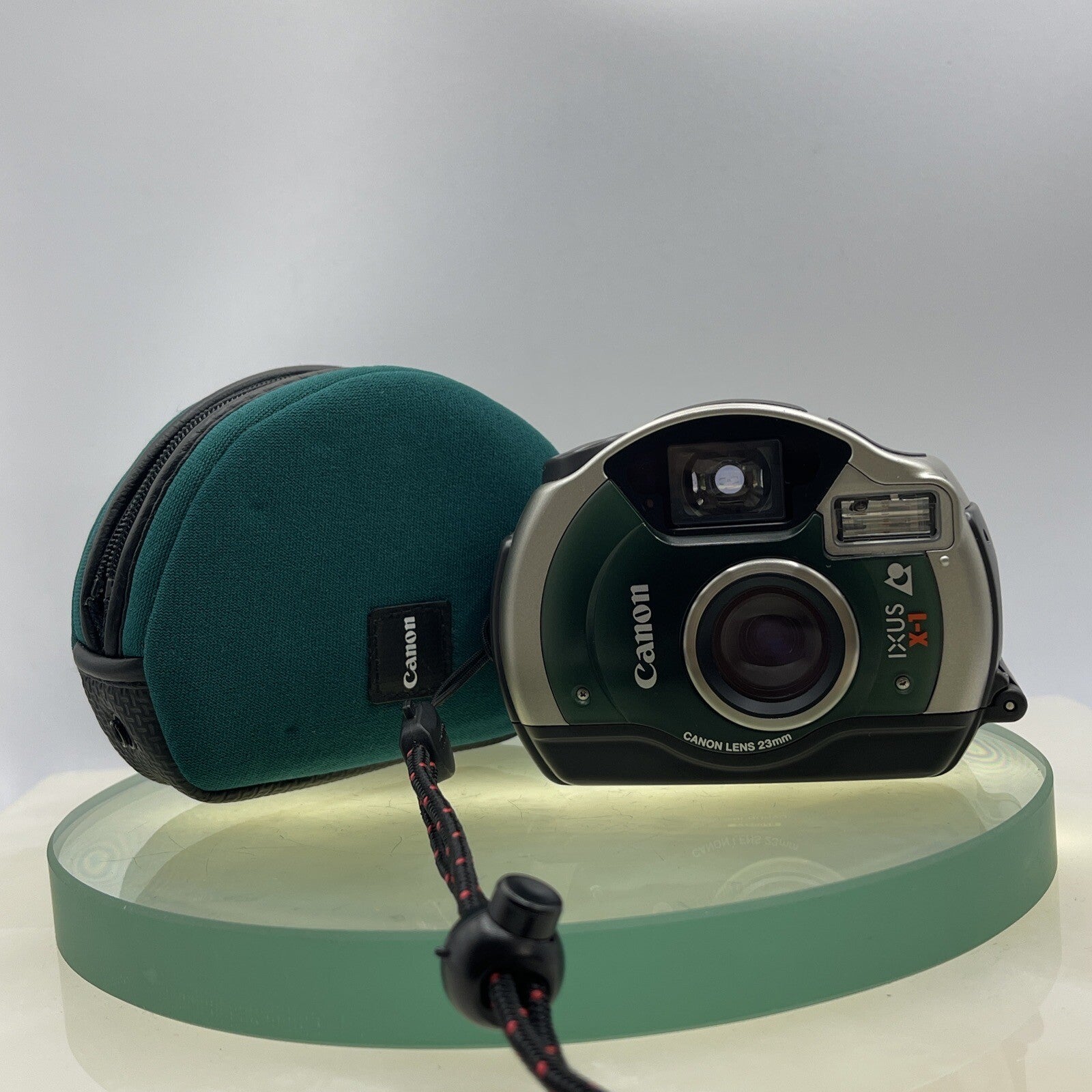 CANON IXUS X-1 UNDERWATER APS FILM CAMERA~BUILT IN FLASH Case Tested #8040