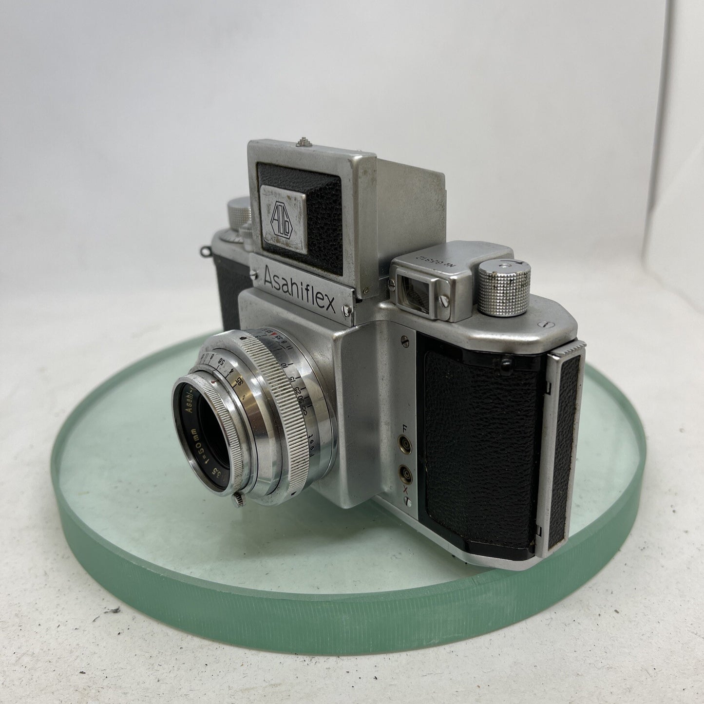 ASAHIFLEX IIB 1954. 35mm SLR camera. "Tower 23" by Sears ASAHI-KOGAKU TAKUMAR 502
