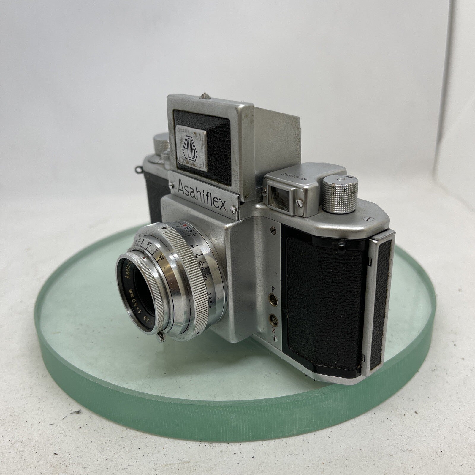 ASAHIFLEX IIB 1954. 35mm SLR camera. "Tower 23" by Sears ASAHI-KOGAKU TAKUMAR 502