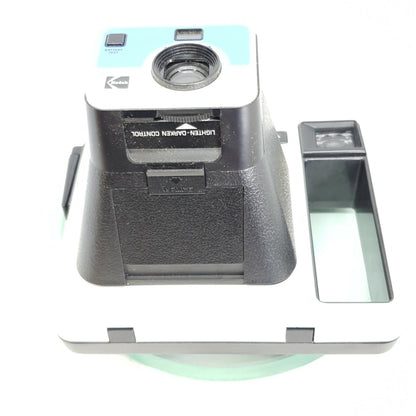 Minty KODAK EK2 INSTANT Vintage Camera circa1970’s - England5