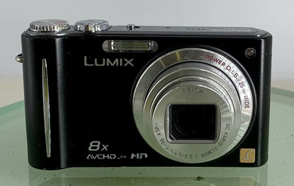 Panasonic Lumix Dmc-Zx3 8X Compact Digital Camera+Charger+SD Card+Tested - 3229