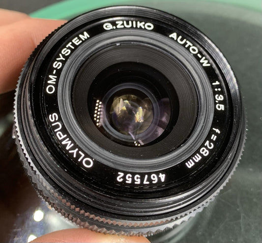 {SERVICED} Olympus OM-System G.Zuiko Auto-W 1:3.5 f=28mm Lens0