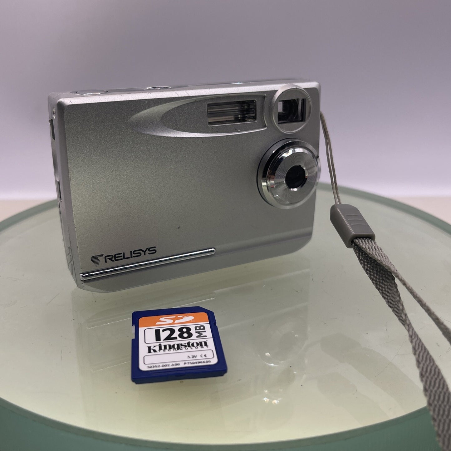 Relisys RDC-3100 3.1MP Compact Digital Camera Silver Tested 128MB SD Card #6410