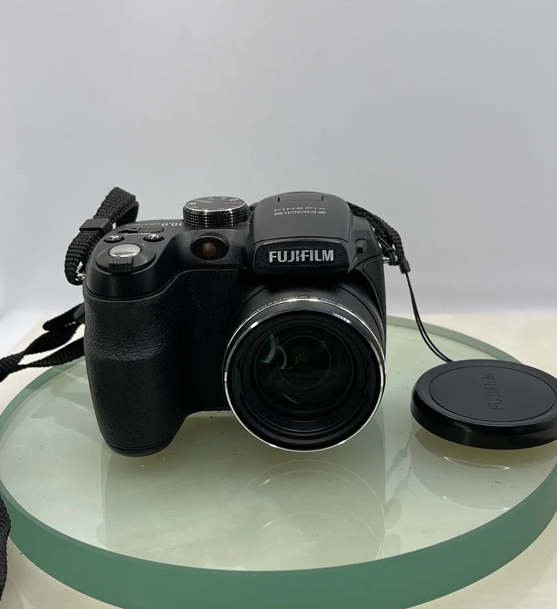 Fujifilm FinePix S1000fd 10.0MP Compact Bridge Digital Camera Black TESTED #3041