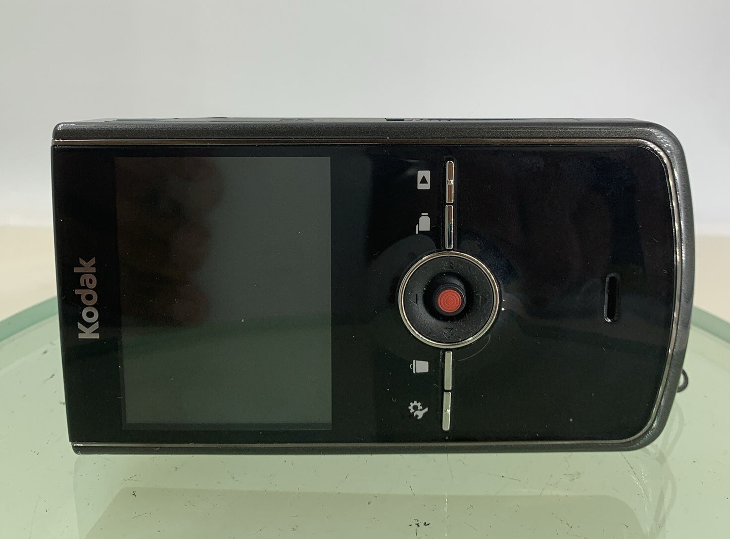 Kodak Zi8 Pocket DIGITAL HD VIDEO CAMERA WITH BOX+CHARGER+COVER TESTED - 5245
