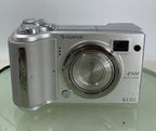 Fujifilm FINEPIX DIGITAL CAMERA E500 4.1MP Silver WITHOUT CHARGER - TESTED - 3151