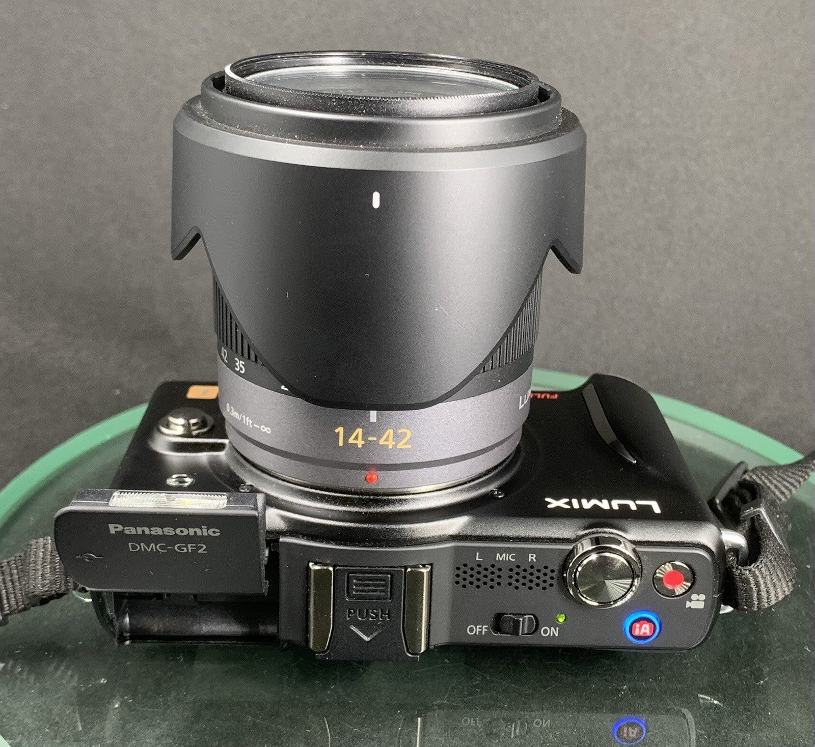 Panasonic LUMIX DMC-GF2 12.1 MP Digital Camera+G Vario 3.5-5.6/14-42 52mm Lens8