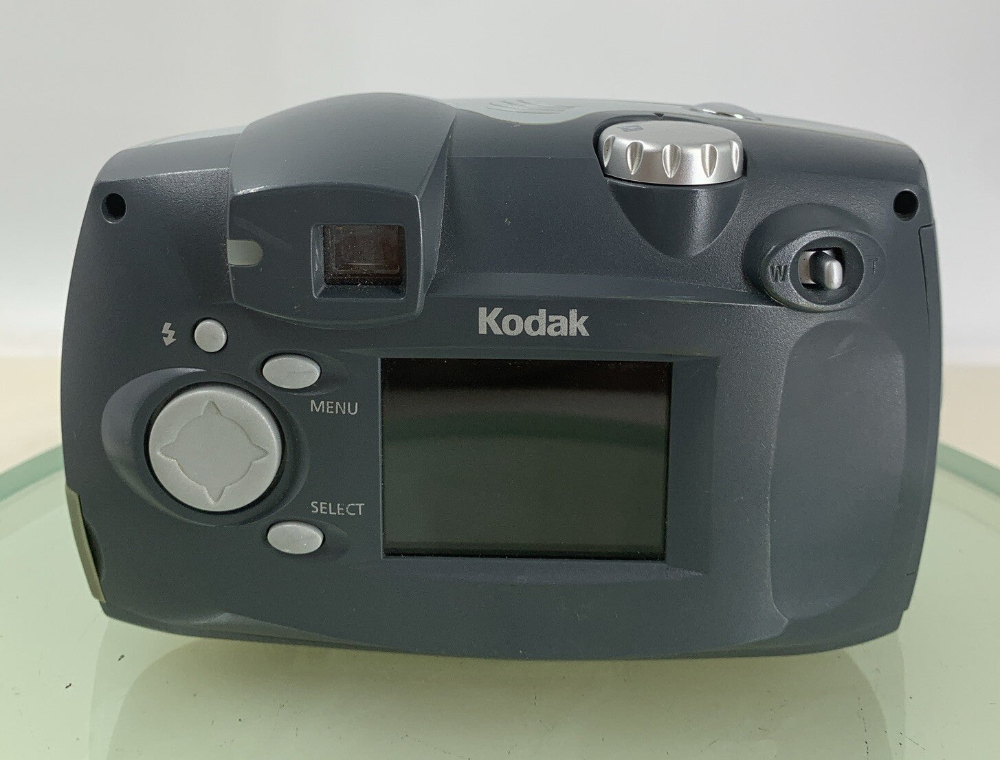 Kodak DX3600 ZOOM Digital Camera SILVER NO CARD NO CHARGER TESTED - 5695