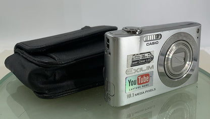 CASIO EXILM EX-Z100 CAMERA MINOR DOTS ON SCREEN SILVER WITH COVER TESTED - 7310