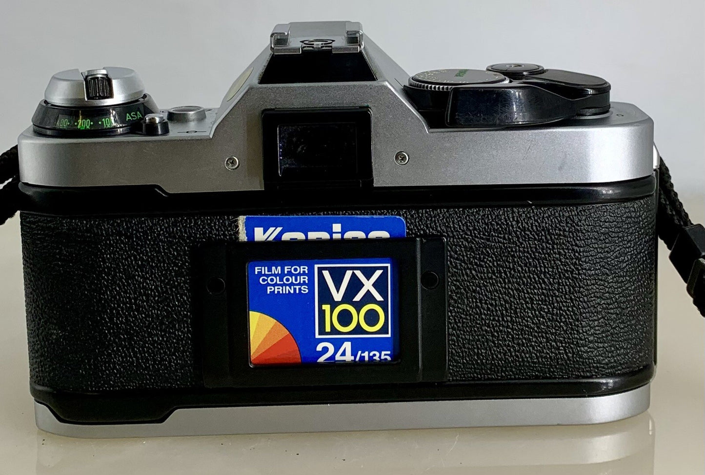 Canon AE-1 Program 35mm SLR Film Manual Camera + Canon 50mm F/1.8 FD Lens # 3044