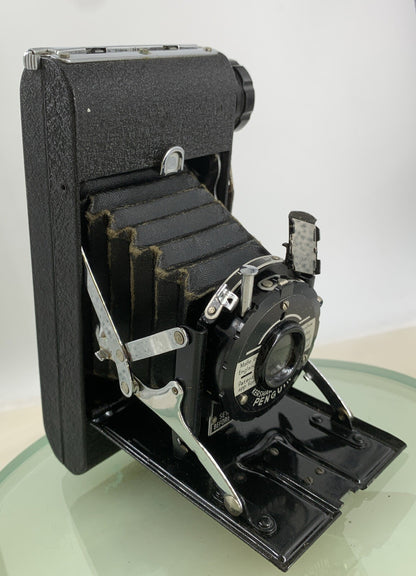 VINTAGE KERSHAW EIGHT-20 BLACK MADE IN ENGLAND FOLDING CAMERA TESTED - 9390