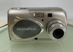 Olympus Mju-410 COMPACT DIGITAL CAMERA SILVER WITH CHARGER - TESTED - 9861