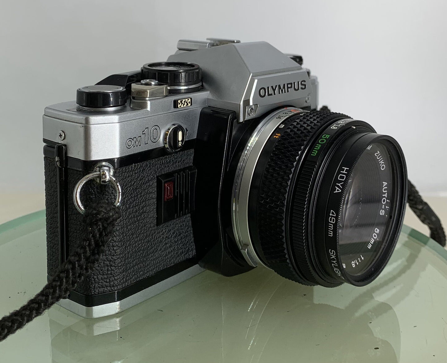 Olympus OM10 35mm Film SLR Manual Camera +Olympus 50/1.8 MC Zuiko Lens TESTED1852