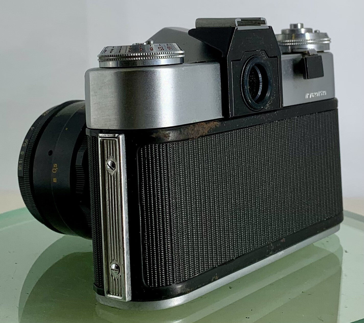Very Rare ZENIT E POINT AND SHOOT FILM CAMERA+HELIOS-44-2 LENS+SILVER+TESTED-1415
