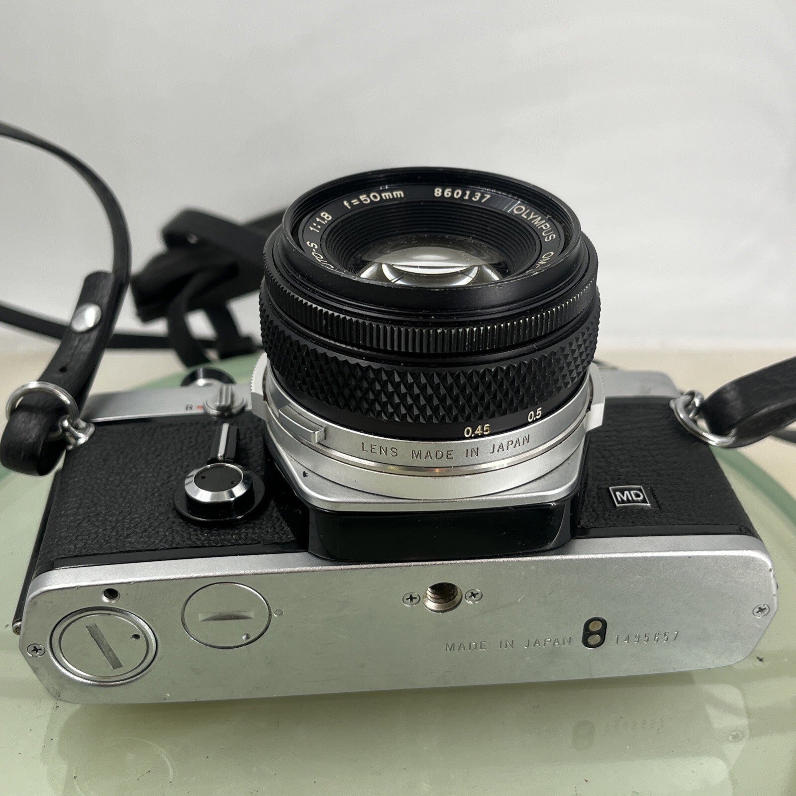 Olympus OM-1 MD 35mm SLR Film Camera &  Olympus ZUIKO  50mm f1.8 Lens- TESTED8874