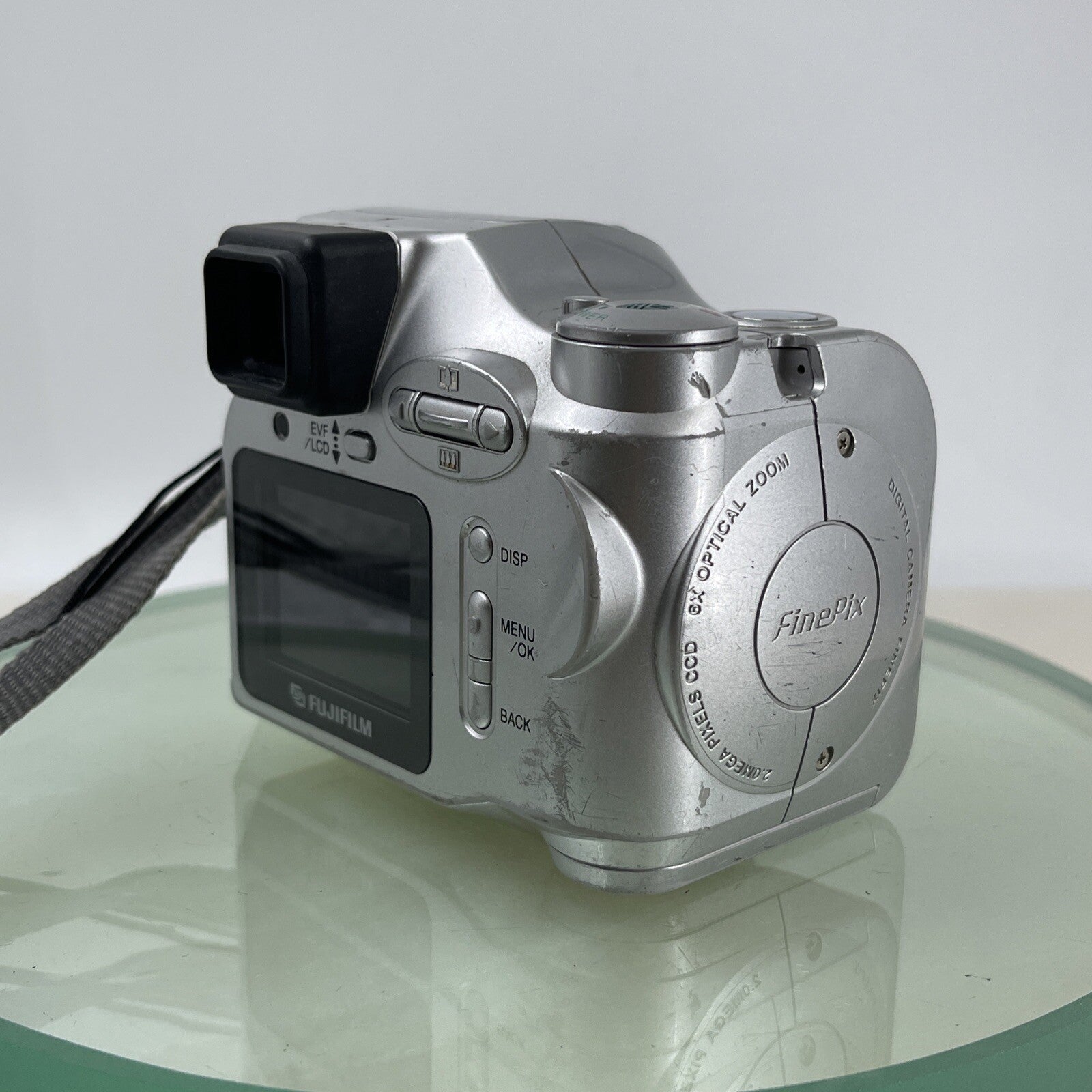 Fujifilm FinePix 2800 Zoom 2.0MP Compact Digital Camera Silver Tested #8345