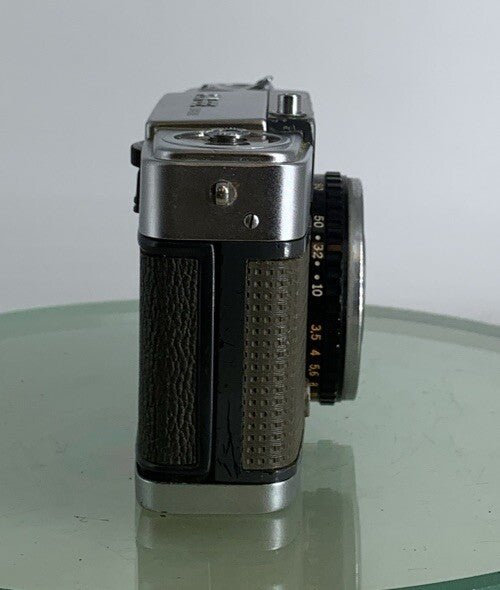 Olympus PEN EE 35mm Vintage film camera fully working Point & shoot 244249 #2437