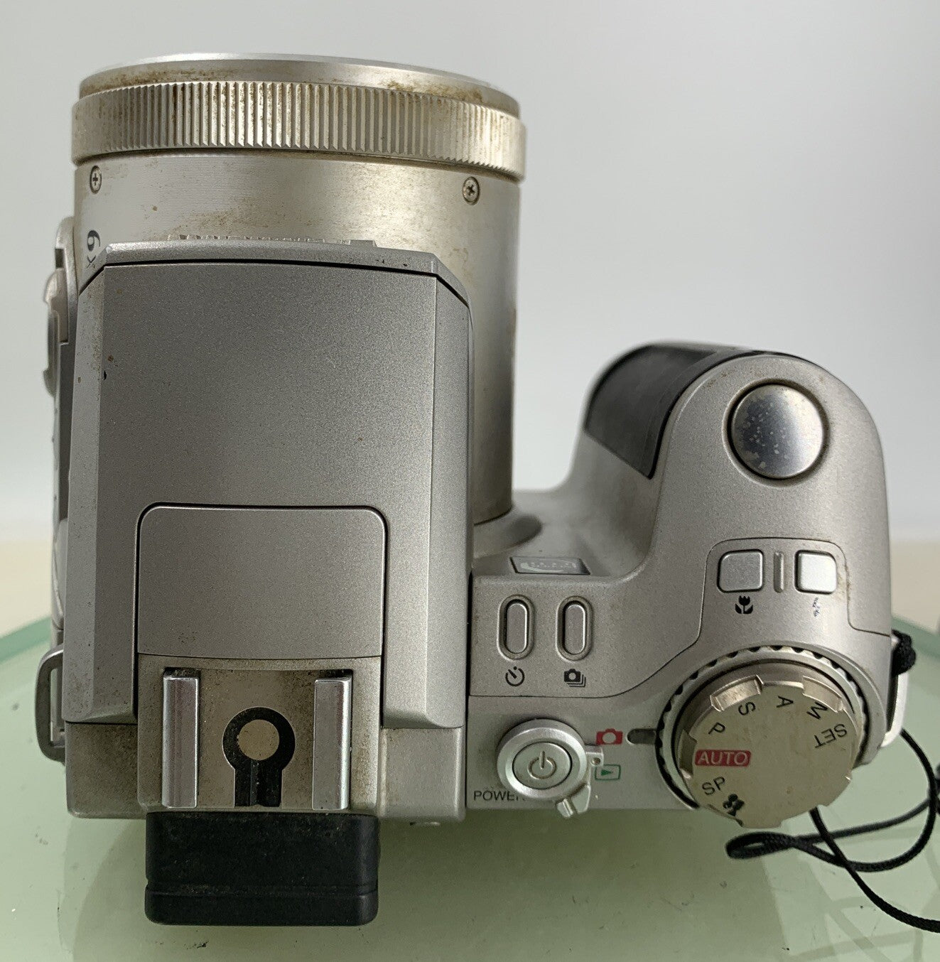 Fujifilm Finepix 4900 6x Zoom SILVER DIGITAL CAMERA NO CHARGER TESTED - 3187