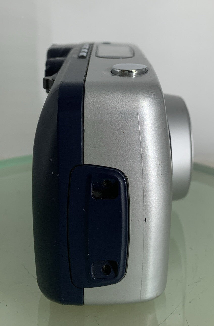 Jenoptik JC34 35mm Compact Camera SILVER NO CHARGER TESTED - 6817
