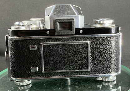 IHAGEE Exakta Varex DRESDE IIa Tessar f=2.8/50mm + Case (NEED SERVICE) #1414