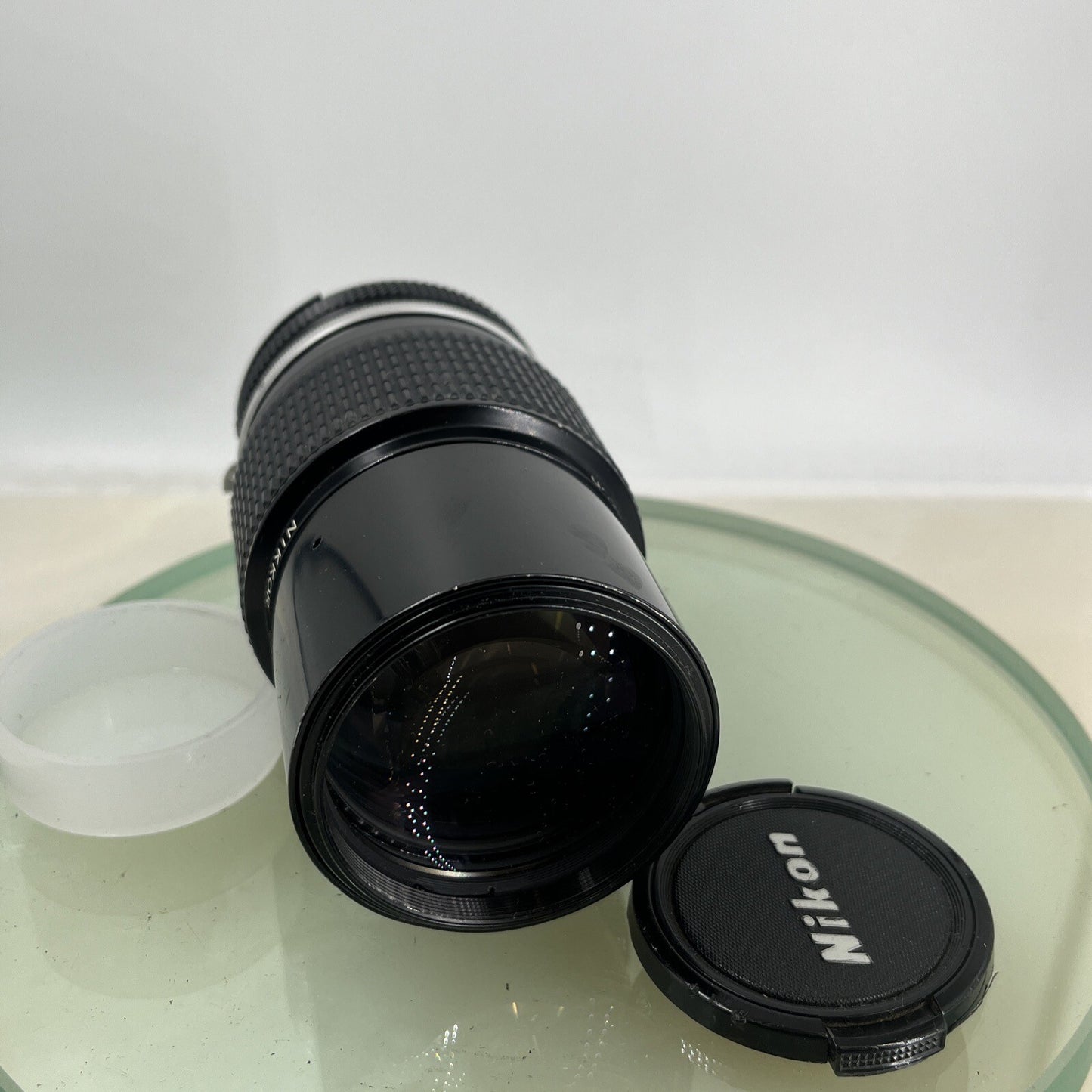 Nikon Nikkor 200mm 1:4 AiS LENS, CLEAN WITH CAPS, SERIAL: 672919    #4601