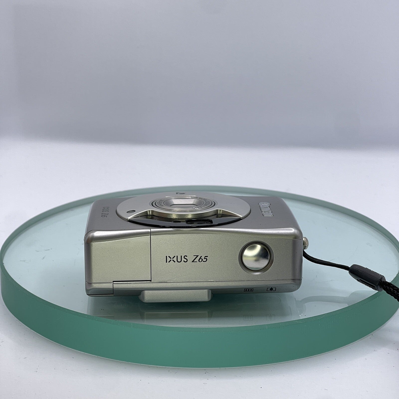 CANON IXUS Z65 QUARTZ DATE~PANORAMA APS FILM CAMERA~24-65MM LENS~ORG CASE#6844