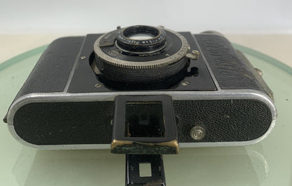 Kochmann Korelle 3x4 Folding Camera with Meyer Gorlitz 5cm F3.5  c.1931  #3158