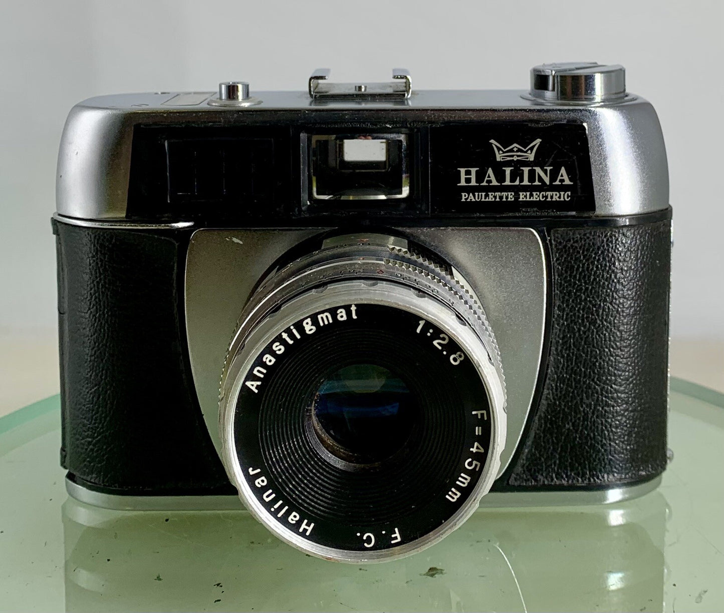 Vintage 1960s Halina Paulette Electric 35mm Camera&Halinar f=45mm F2.8 Lens- 3221