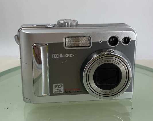 Technika SH-A 366 COMPACT Digital Camera SILVER-LCD BROKEN-NO CARD-TESTED- 8670