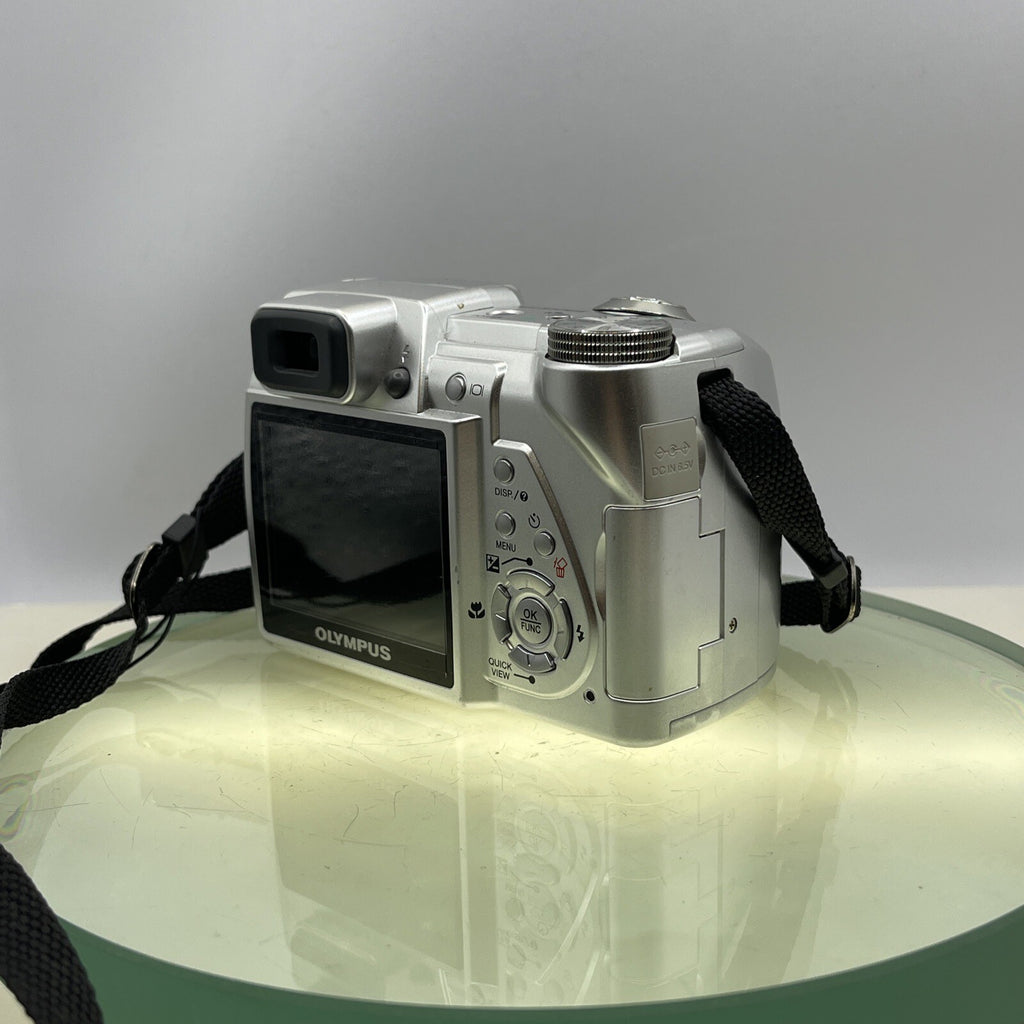OLYMPUS SP-510UZ Compact Digital Bridge Camera 7.1MP 10X Zoom Tested #7105