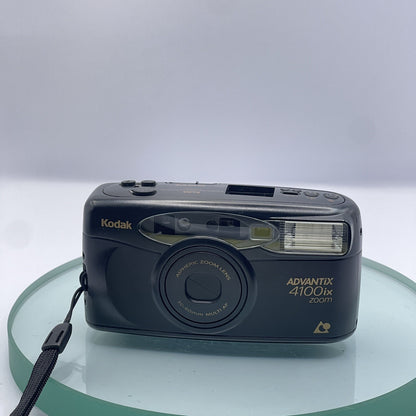 Vintage Kodak Advantix 4100ix Zoom 30-60mm Point & Shoot APS Film Camera case7811