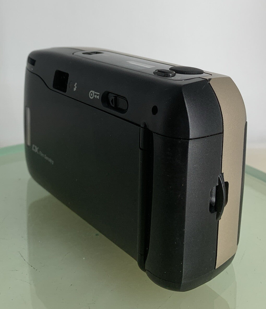 SUPER 2000 AF COMPACT DIGITAL FILM CAMERA GREY NO CHARGER TESTED - 5236