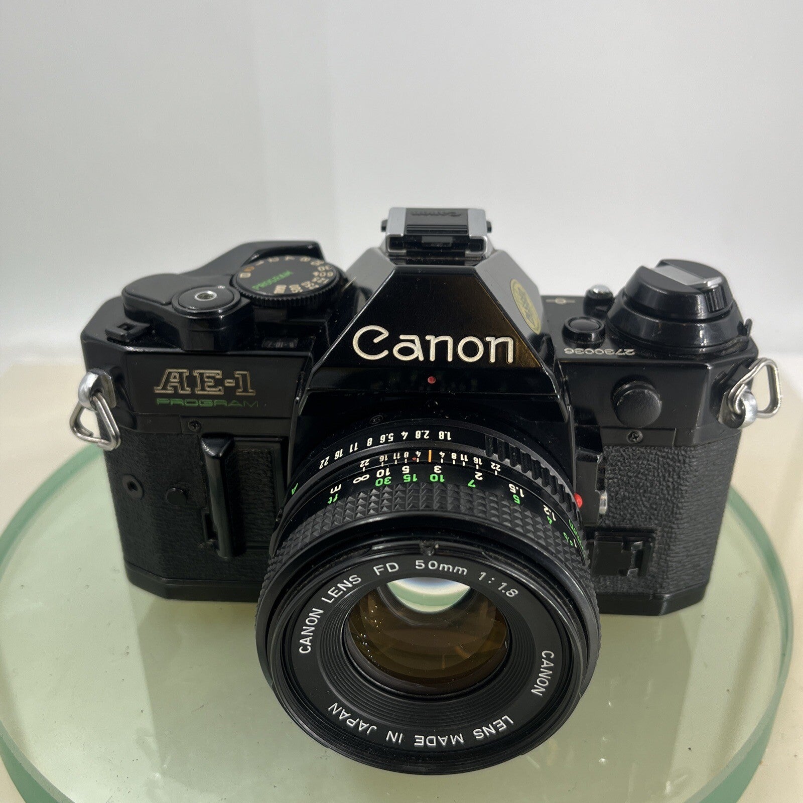 Canon AE-1 Program 35mm SLR Film Manual Camera BLACK+Canon 50mm F/1.8 FD Lens8829