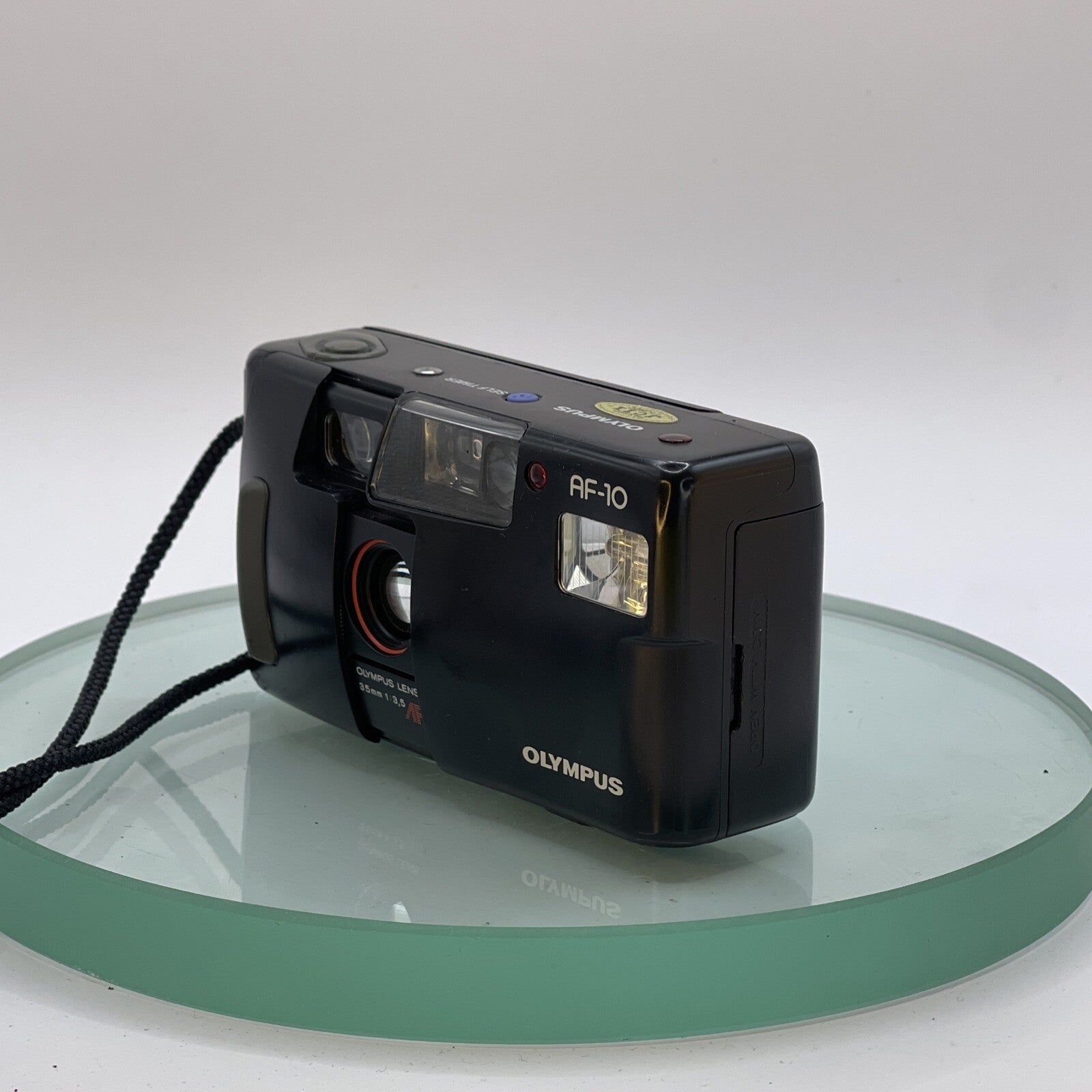 RARE Olympus AF-10 point and shoot camera (Mju II/Stylus Epic predecessor) 3742
