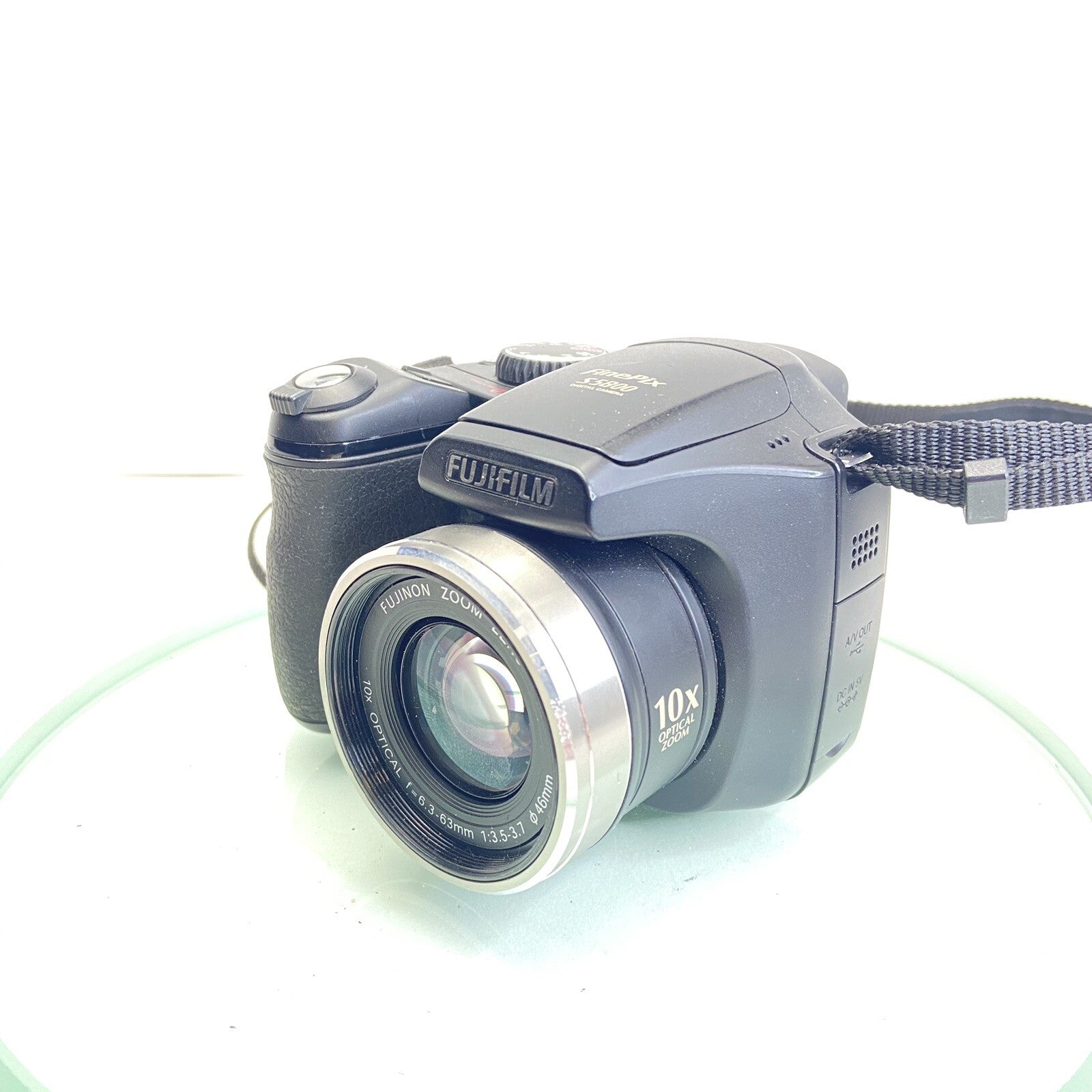 FujiFilm FinePix S5800 8MP 10x Optical Zoom SLR Digital Bridge Camera, cased#9142