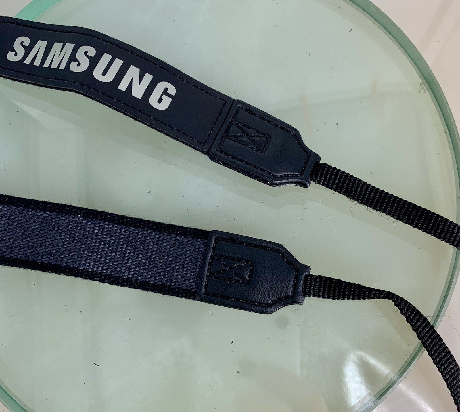 Samsung Digital Camera/Camcorder Neck/Shoulder Strap Black Unused - 3551