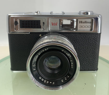 HALINA 3000 CAMERA 45MM POINT AND SHOOT FILM CAMERA BLACK - TESTED - 2701