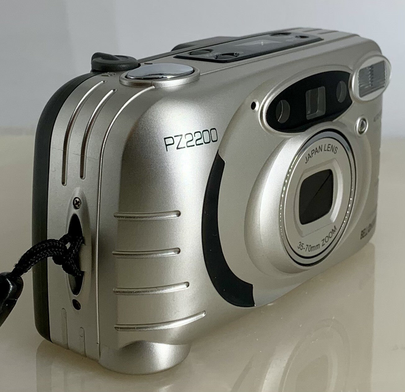 {MINT CONDITION} Bell+Howell PZ2200 Auto Focus 35mm Film Camera+Case+Tested -532