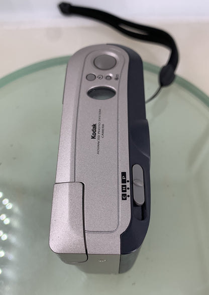 Kodak Advantix F350 SILVER CAMERA WITHOUT BATTERY - TESTED - 8394