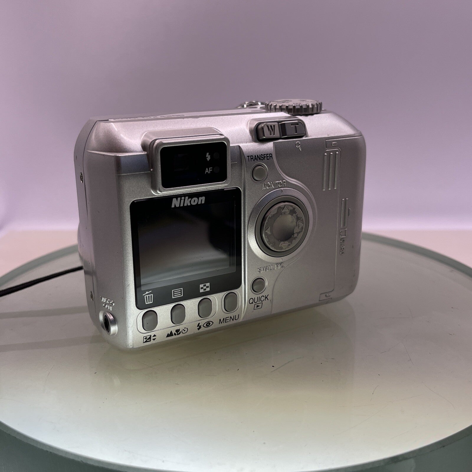 Nikon Coolpix 4300 4.0MP Compact Digital Camera Silver Tested Battery nocharger43