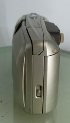 Olympus µmju:-III Zoom Wide 100 - 35mm Compact Film Camera Silver Point & Shoot3