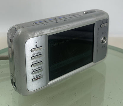 Vintage Kodak EasyShare V1003 Digital Cameras SILVER WITH CHARGER TESTED - 364
