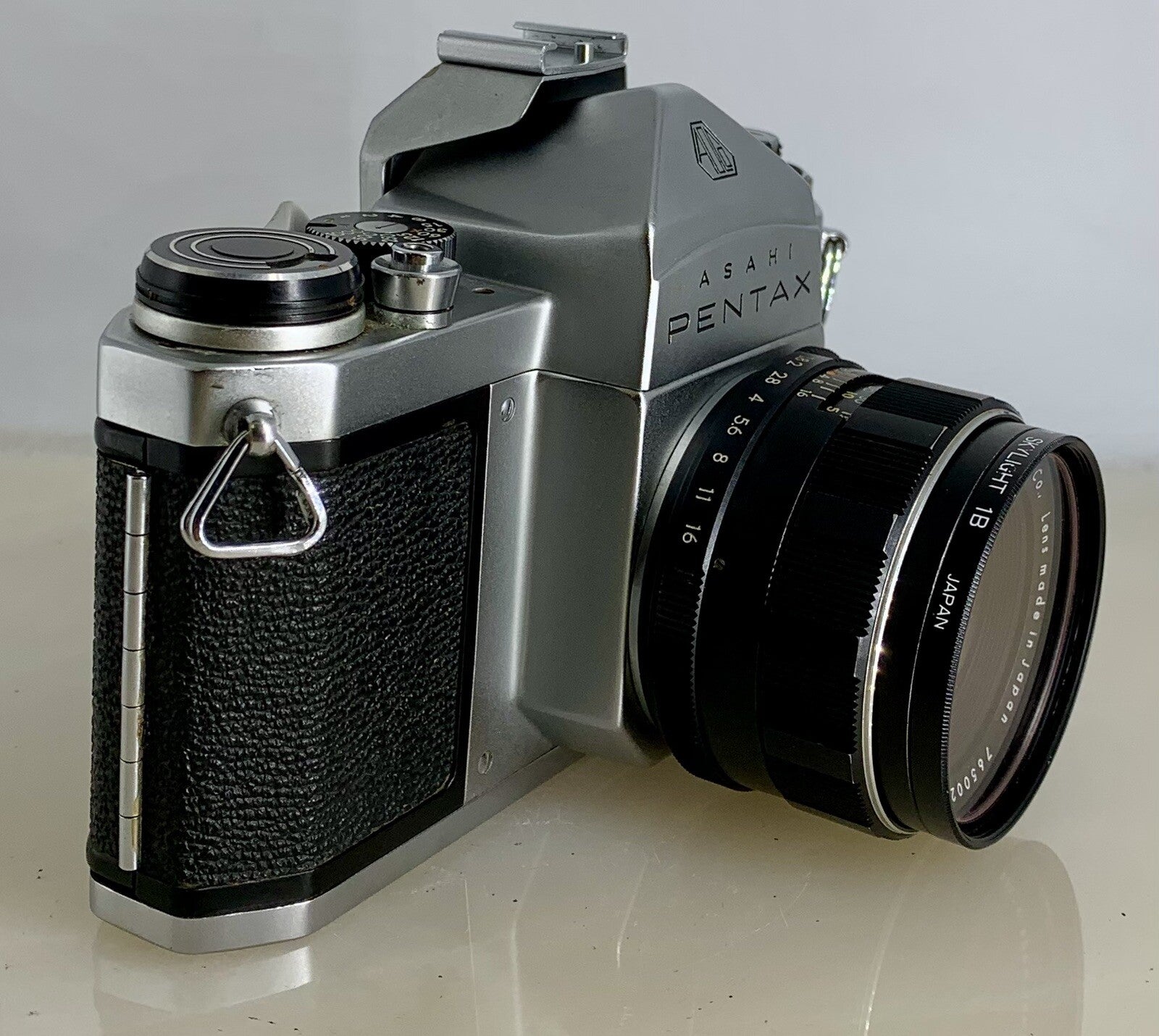 Asahi Pentax SV No.581077 SLR Camera + Super-Takumar f/1.8-55mm Lens+Tested#1201